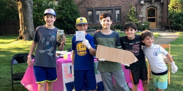 Kids fundraising.